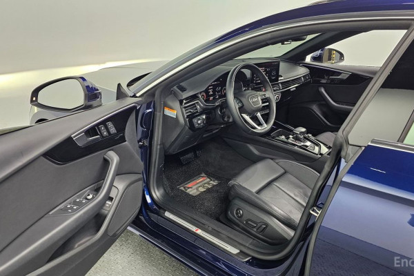 2022 Audi A5 с пробегом 42 433 км