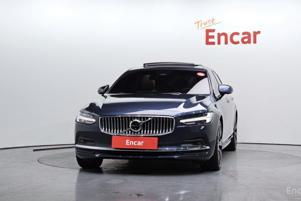 2022 Volvo S90 с пробегом 56 787 км