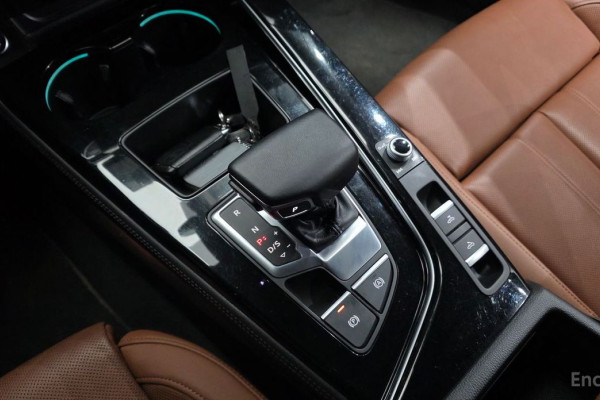 2022 Audi A5 с пробегом 135 983 км