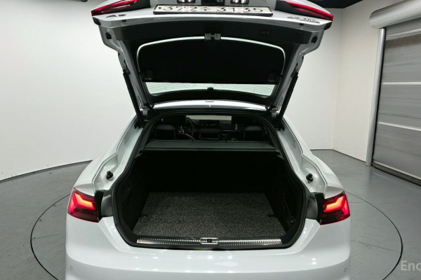 2020 Audi A5 с пробегом 93 248 км