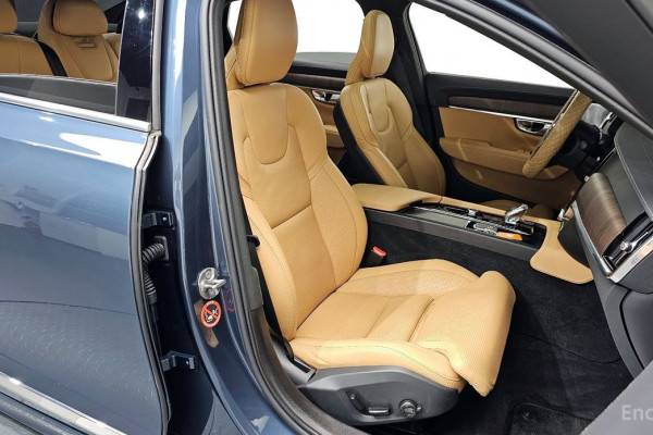 2022 Volvo S90 с пробегом 56 787 км