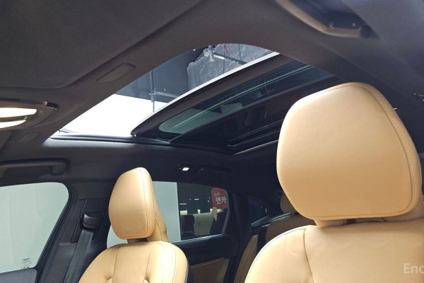 2022 Volvo S90 с пробегом 35 955 км