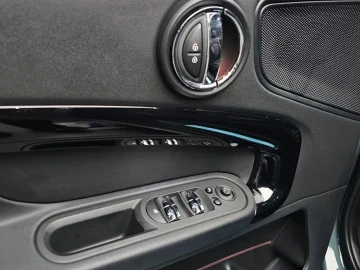 2022 Mini Countryman с пробегом 55 052 км