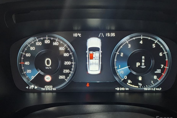 2021 Volvo S90 с пробегом 43 433 км