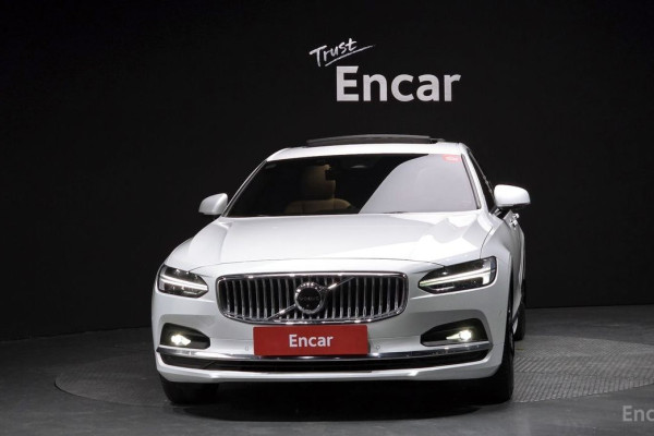 2022 Volvo S90 с пробегом 80 461 км