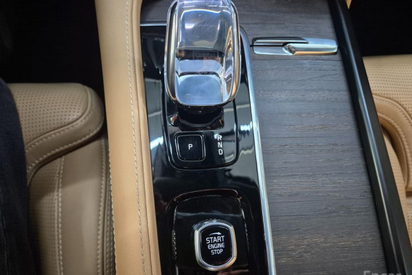 2023 Volvo S90 с пробегом 52 733 км