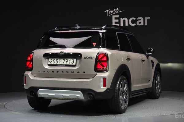 2023 Mini Countryman с пробегом 25 080 км