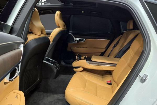 2022 Volvo S90 с пробегом 80 461 км