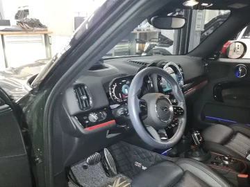 2023 Mini Countryman с пробегом 14 100 км
