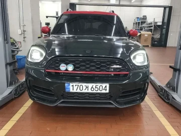 2023 Mini Countryman с пробегом 14 100 км