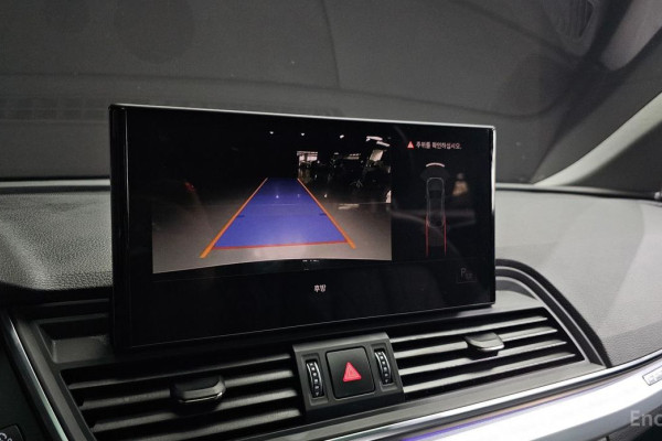 2022 Audi Q5 с пробегом 65 982 км