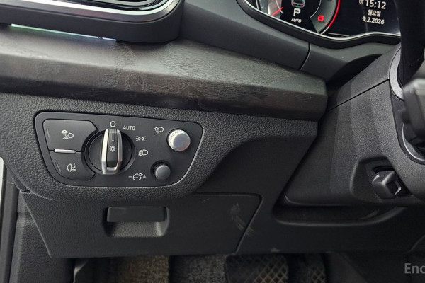 2023 Audi Q5 с пробегом 53 999 км