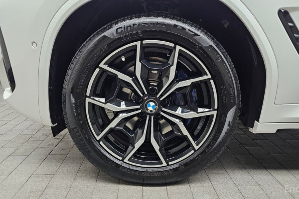 2024 BMW X4 с пробегом 15 613 км