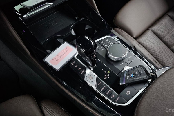 2024 BMW X4 с пробегом 15 613 км