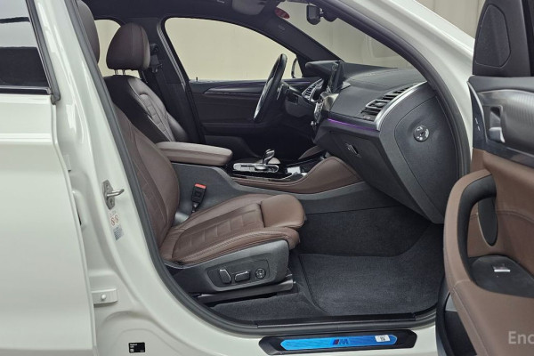 2024 BMW X4 с пробегом 15 613 км