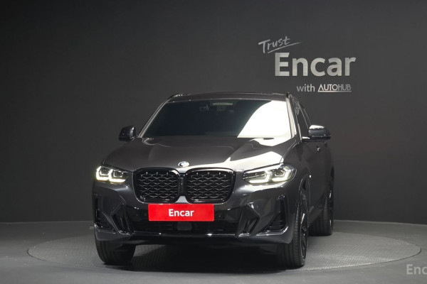 2025 BMW X4 с пробегом 17 708 км