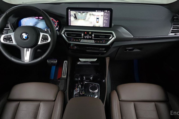 2025 BMW X4 с пробегом 17 708 км