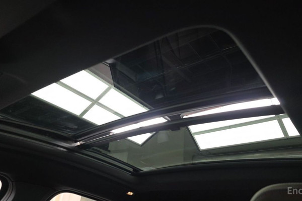 2025 BMW X4 с пробегом 17 708 км