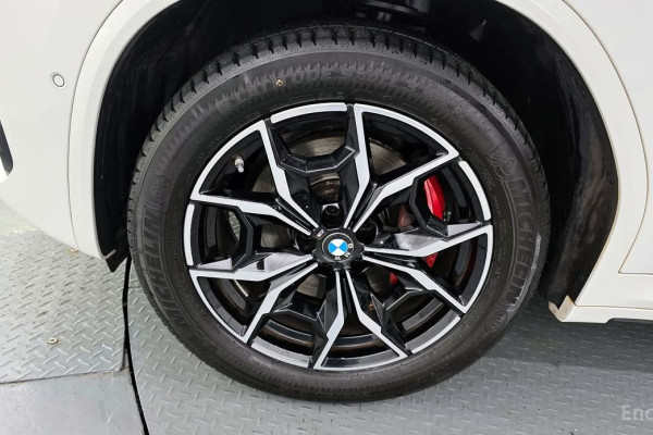 2024 BMW X4 с пробегом 23 965 км