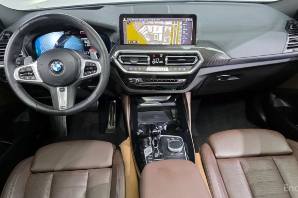 2024 BMW X4 с пробегом 23 965 км