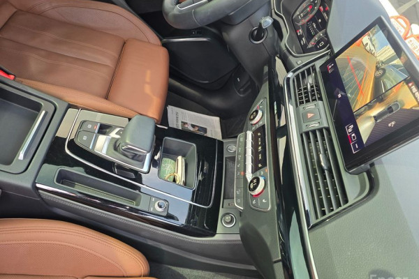 2022 Audi Q5 с пробегом 39 577 км