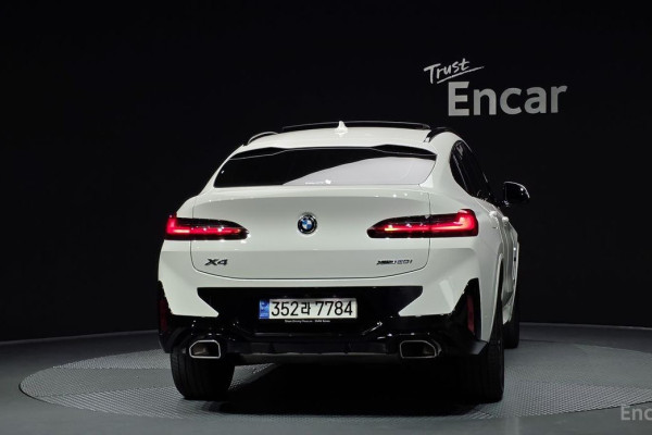 2023 BMW X4 с пробегом 23 245 км