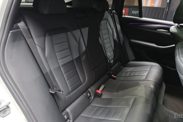 2023 BMW X4 с пробегом 23 245 км