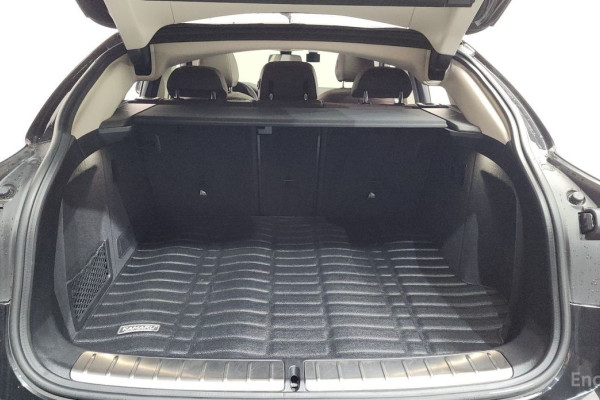 2023 BMW X4 с пробегом 81 243 км