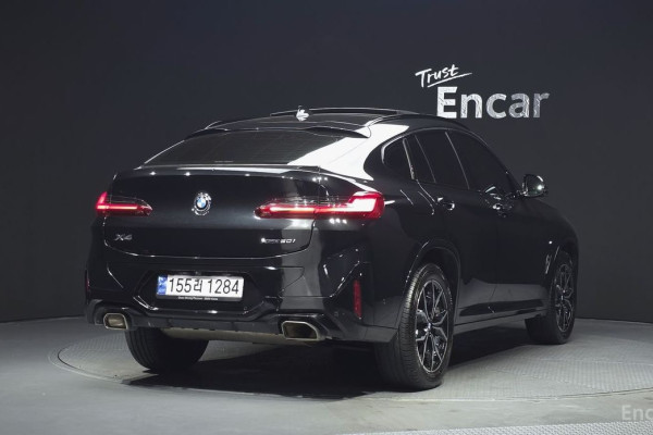 2023 BMW X4 с пробегом 131 514 км