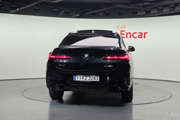 2023 BMW X4 с пробегом 36 847 км