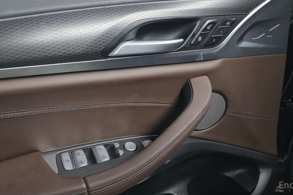 2023 BMW X4 с пробегом 36 847 км