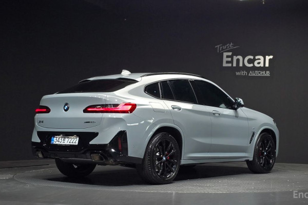 2025 BMW X4 с пробегом 7 342 км