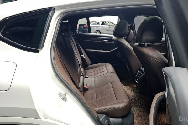 2023 BMW X4 с пробегом 20 640 км