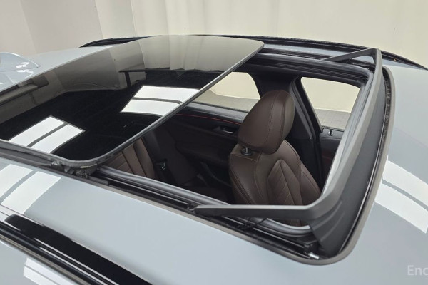 2025 BMW X4 с пробегом 7 342 км