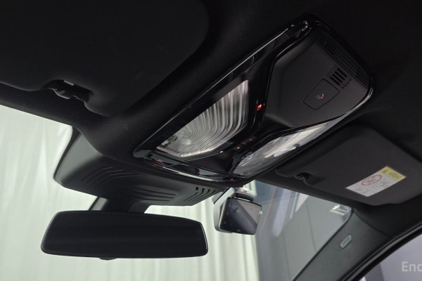 2025 BMW X4 с пробегом 7 342 км