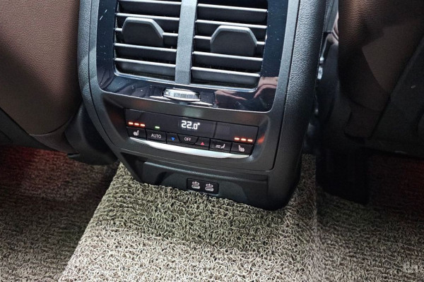 2023 BMW X4 с пробегом 20 640 км