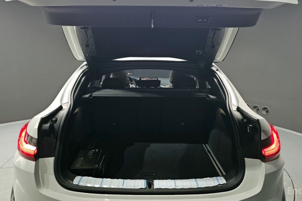 2023 BMW X4 с пробегом 20 640 км