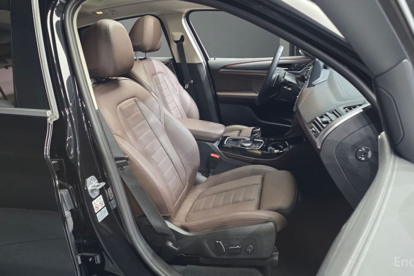 2024 BMW X4 с пробегом 15 318 км