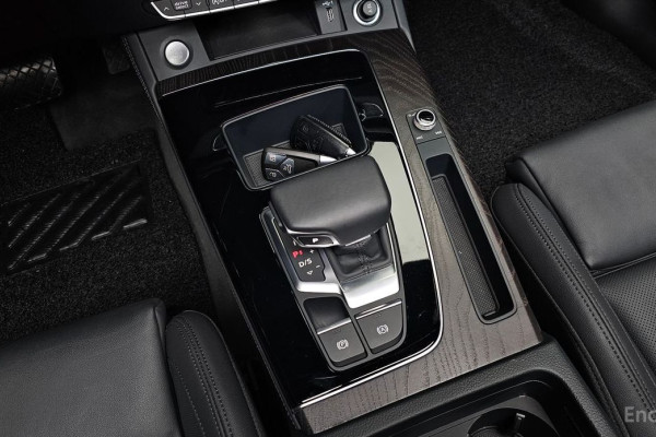 2023 Audi Q5 с пробегом 17 047 км