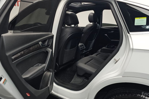 2023 Audi Q5 с пробегом 17 047 км