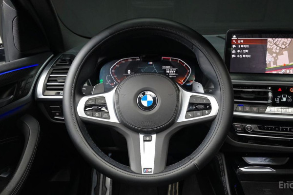 2023 BMW X4 с пробегом 23 235 км