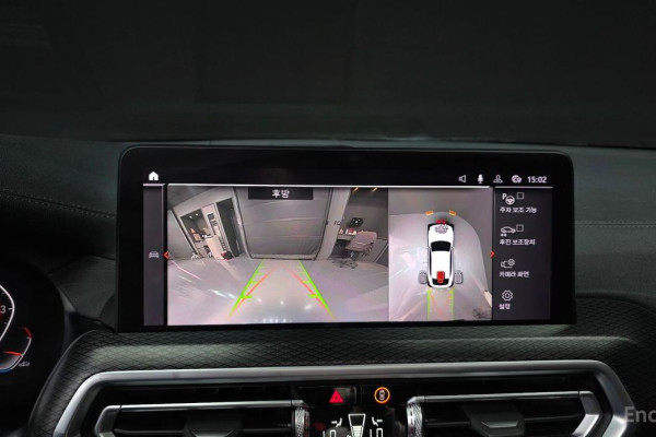 2023 BMW X4 с пробегом 23 235 км