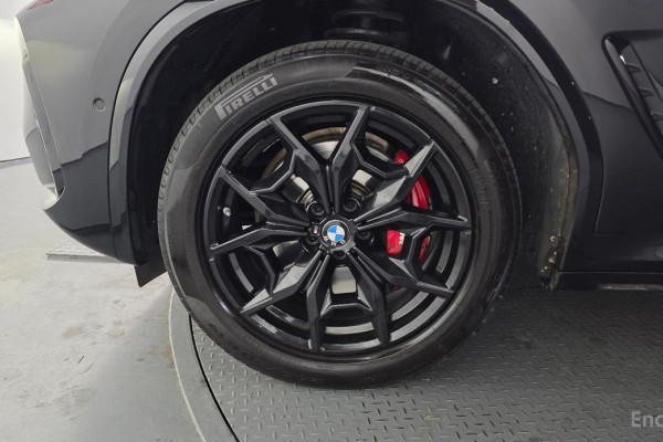 2023 BMW X4 с пробегом 36 221 км