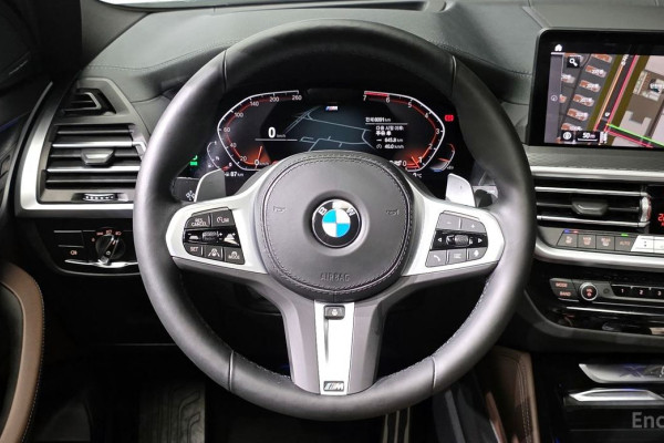 2025 BMW X4 с пробегом 8 091 км