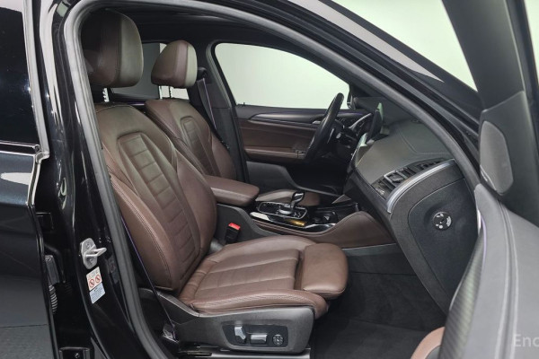 2023 BMW X4 с пробегом 36 221 км