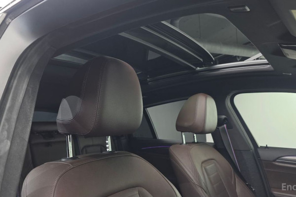 2023 BMW X4 с пробегом 36 221 км