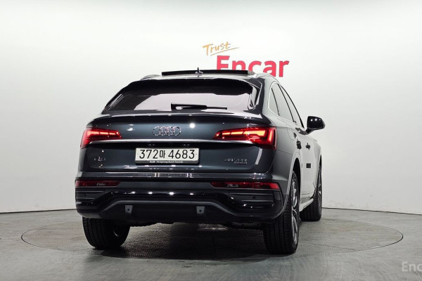2023 Audi Q5 с пробегом 15 646 км
