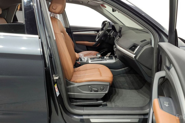 2023 Audi Q5 с пробегом 15 646 км