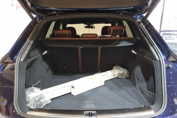 2024 Audi Q5 с пробегом 24 361 км