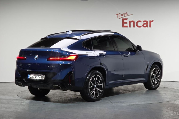 2023 BMW X4 с пробегом 57 043 км